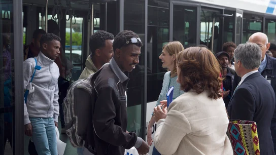 Refugiados procedentes de Italia, a su llegada a España Refugiados procedentes de Italia, a su llegada a España