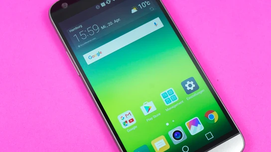 Un teléfono móvil con Android Un teléfono móvil con Android