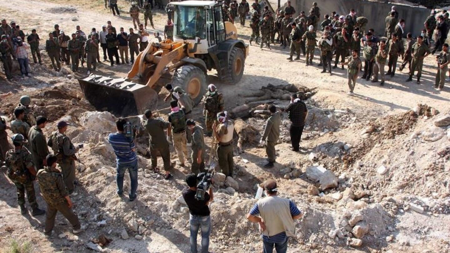 Fotograf&iacute;a de 2011 de una fosa com&uacute;n al norte de Siria