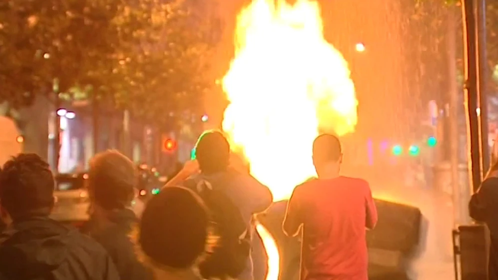 Disturbios en el barrio de Gr&agrave;cia