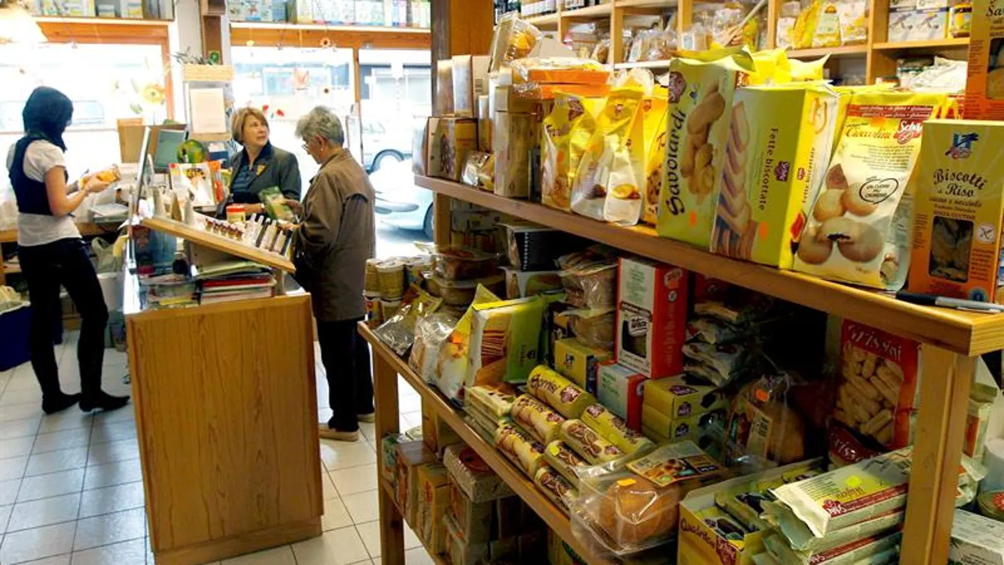 Un mostrador con productos específicos para celiacos Un mostrador con productos específicos para celiacos