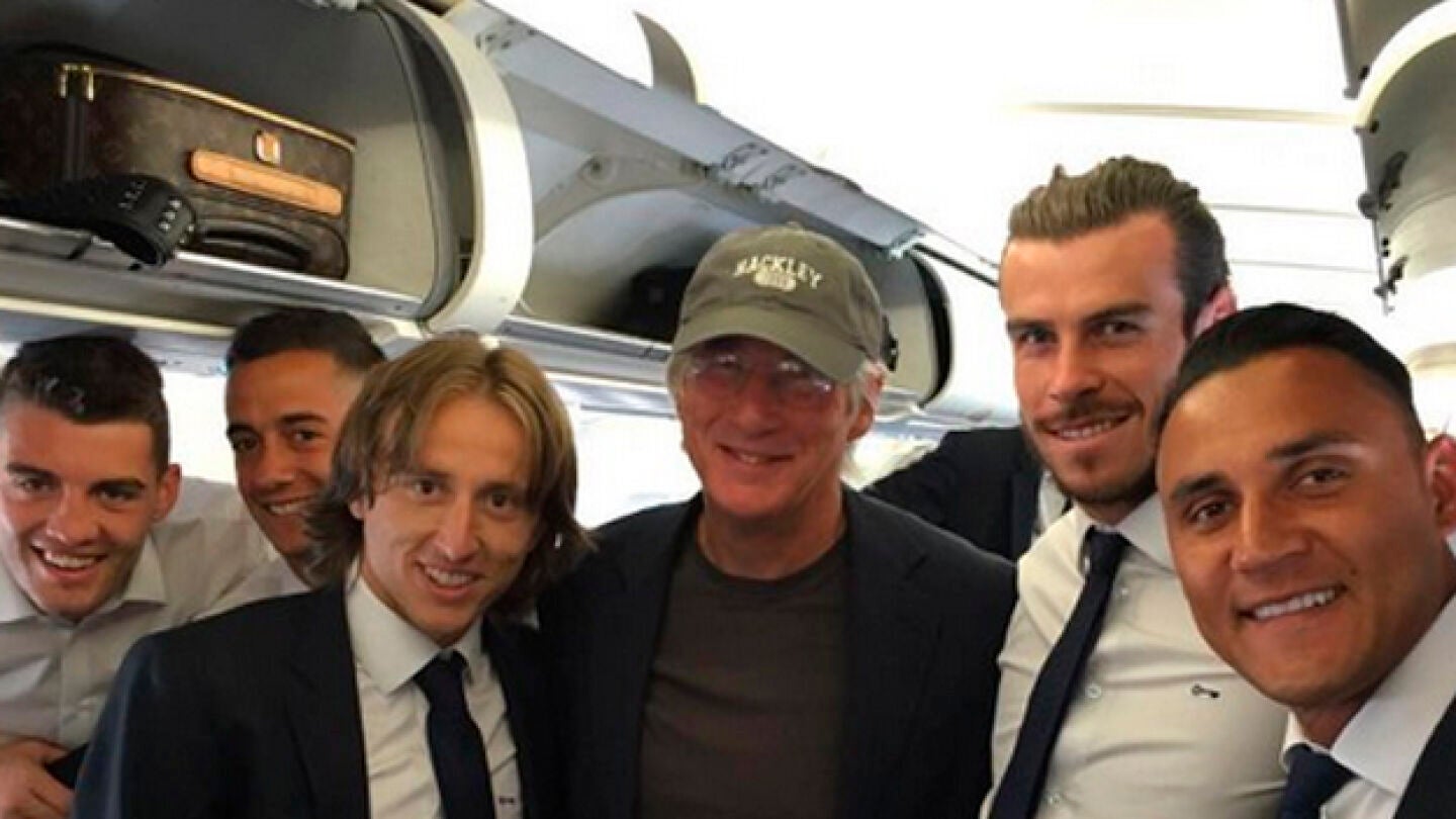 Parte del madrid con Bale 
