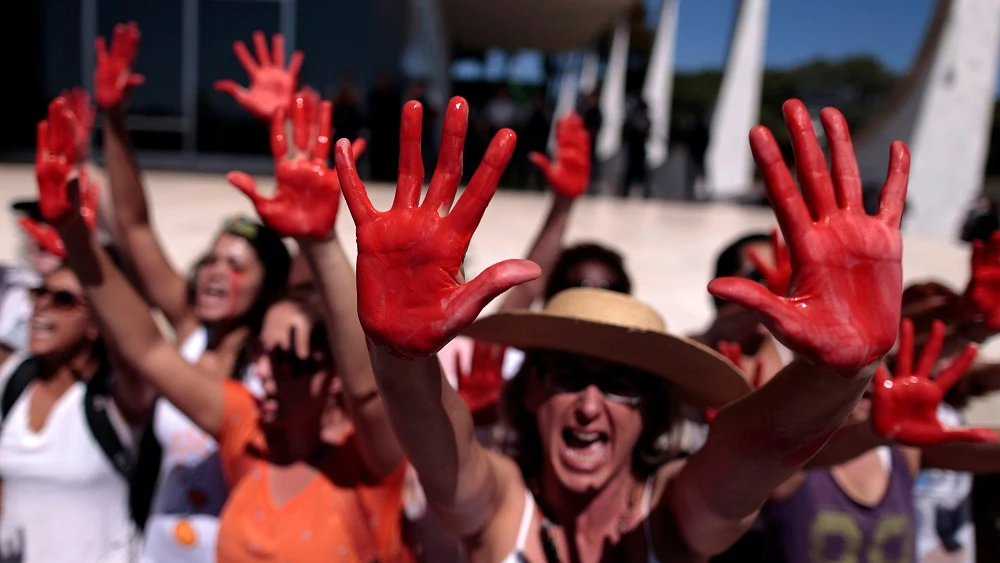 Indignación en Brasil por la violación masiva de una menor Indignación en Brasil por la violación masiva de una menor
