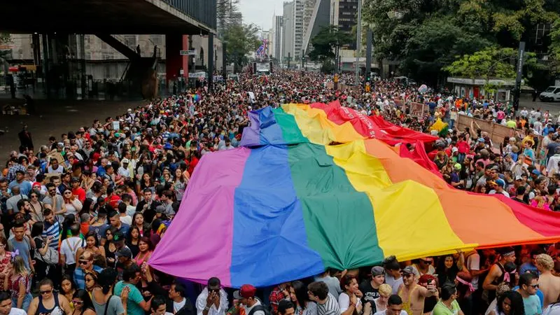 Celebran en Sao Paulo el festival del Orgullo Gay Celebran en Sao Paulo el festival del Orgullo Gay