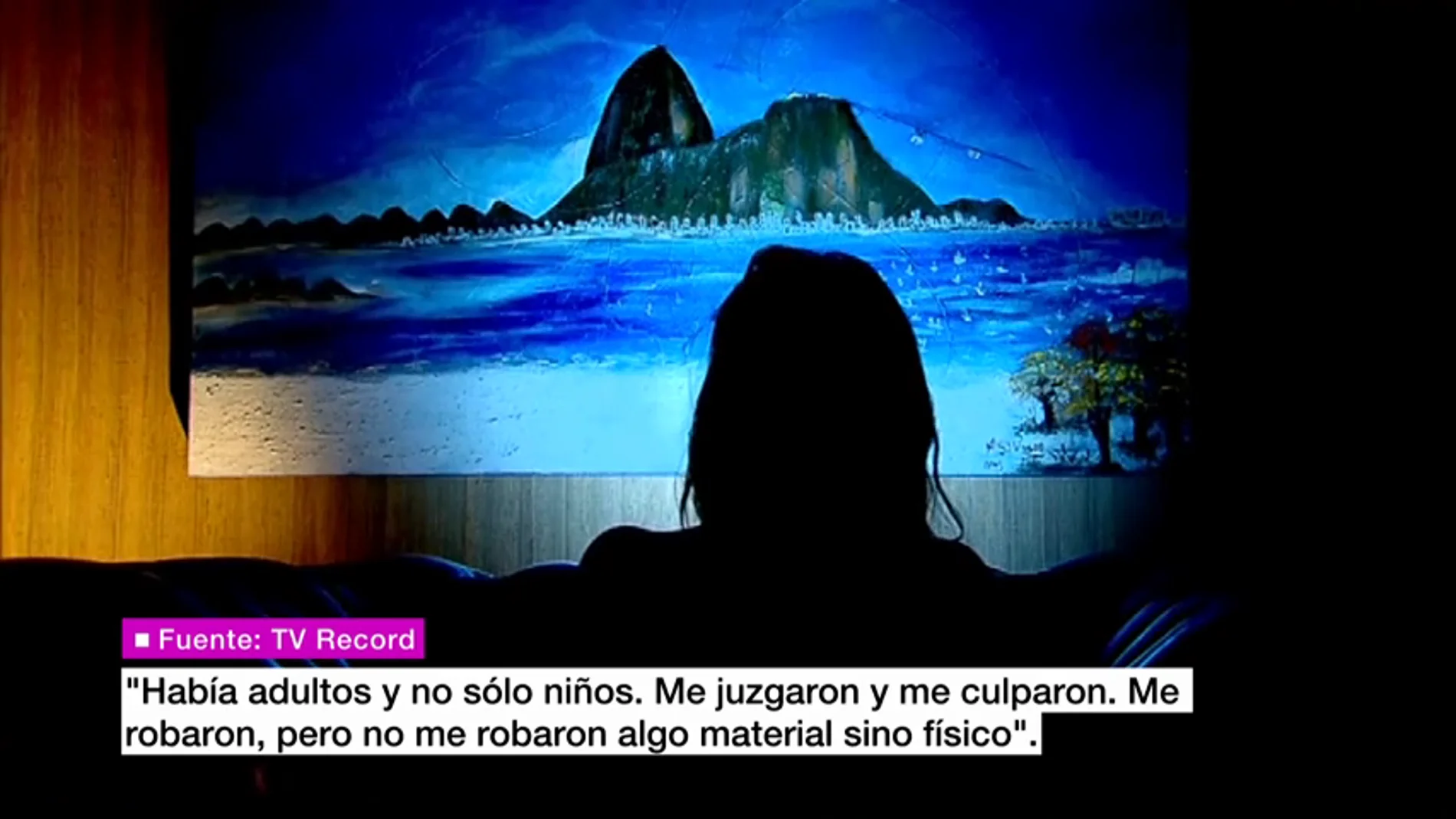Frame 35.438163 de: "No duele el útero, duele el alma", las primeras palabras de la menor brasileña violada por 30 hombres