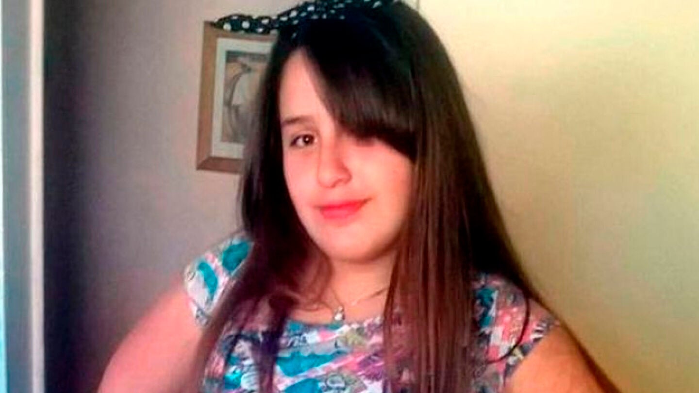 Una de las j&oacute;venes asesinadas
