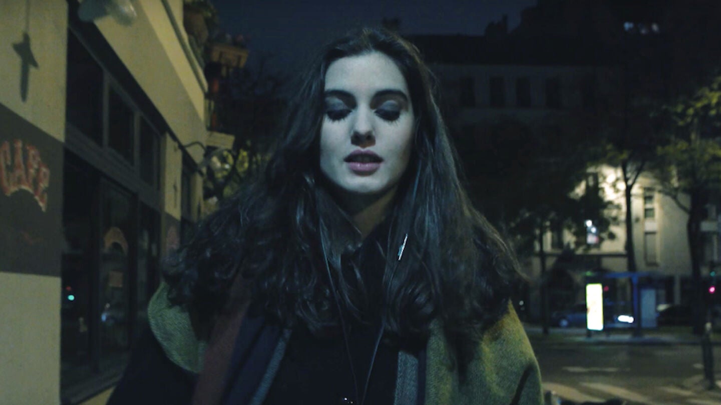 El sufrimiento de la mujer al caminar sola por la calle, el corto contra la normalizaci&oacute;n de la intimidaci&oacute;n sexual