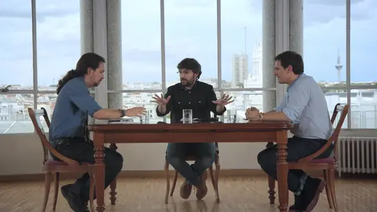 Jordi Évole, en el cara a cara entre Albert Rivera y Pablo Iglesias Jordi Évole, en el cara a cara entre Albert Rivera y Pablo Iglesias