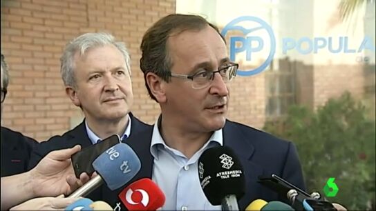 Frame 20.566058 de: OBAMA REAC