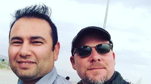 Imagen del reportero gráfico, David Gilkey y del intérprete afgano, Zabihullah Tamanna
