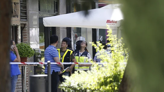 Un policía se atrinchera en un restaurante en Alcobendas Un policía se atrinchera en un restaurante en Alcobendas