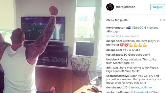 La Monta&ntilde;a celebra el gol de Islandia en las redes