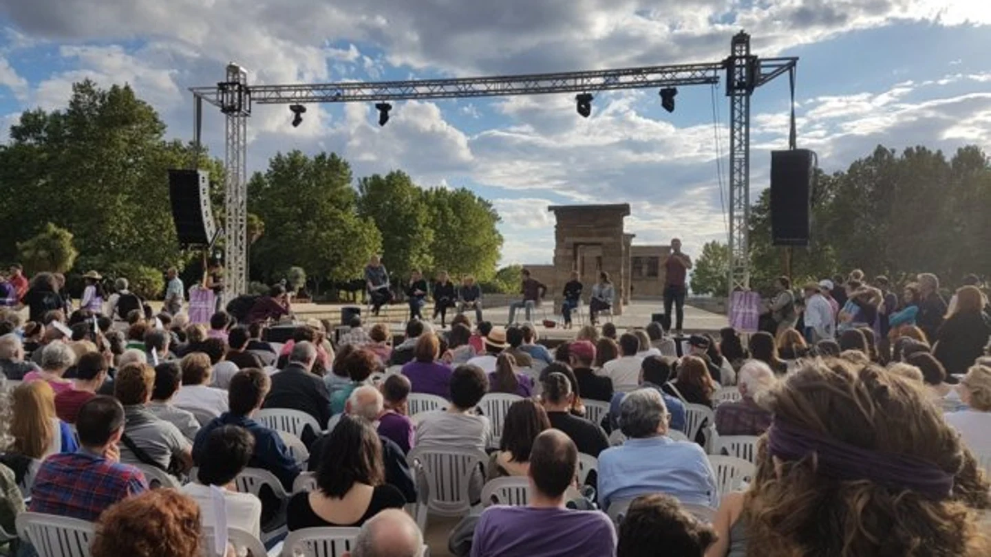 Un momento del acto de Podemos en el Templo de Debod Un momento del acto de Podemos en el Templo de Debod