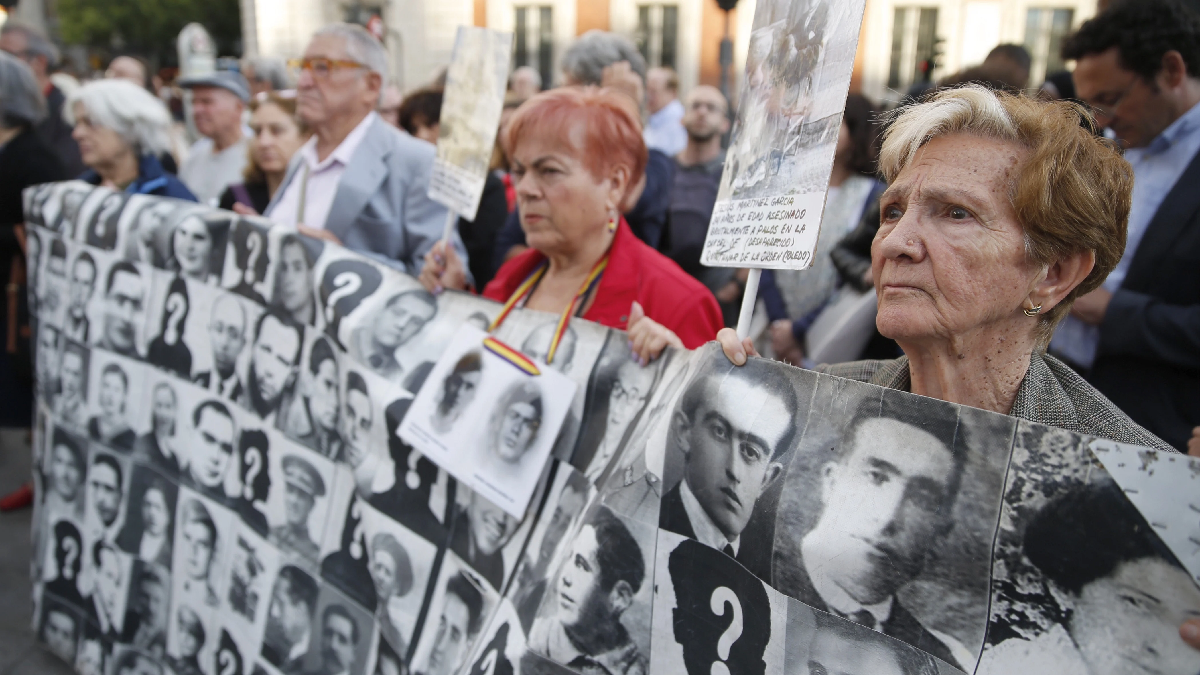 Concentración de la Memoria Histórica en la Puerta del Sol de Madrid