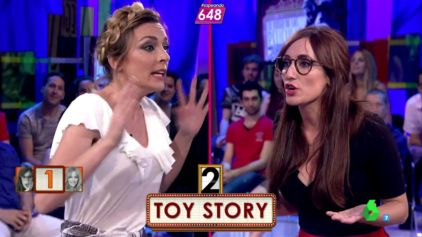 Frame 96.214868 de: Anna Simon describe el argumento de Toy Story: "Unos juguetes locos por la noche viven" Frame 96.214868 de: Anna Simon describe el argumento de Toy Story: "Unos juguetes locos por la noche viven"