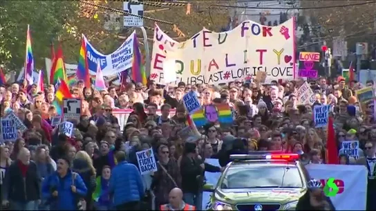 Frame 2.293187 de: GAYS AUSTRALIA Frame 2.293187 de: GAYS AUSTRALIA