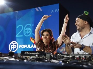 Soraya Sáenz de Santamaría en el acto electoral de fin de campaña del PP Soraya Sáenz de Santamaría en el acto electoral de fin de campaña del PP