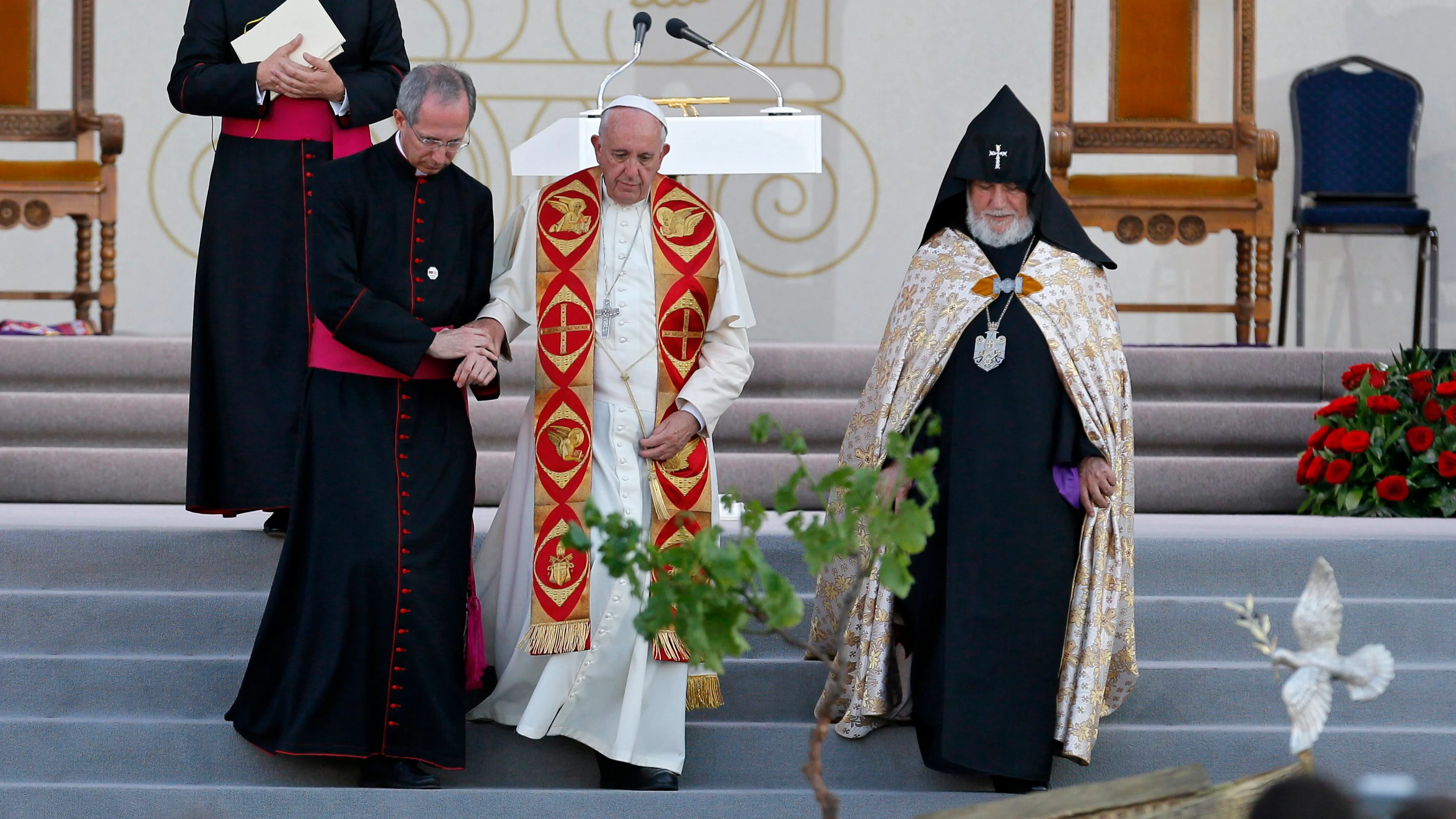 El papa vuelve a condenar el "genocidio" armenio y enfada a Turquía