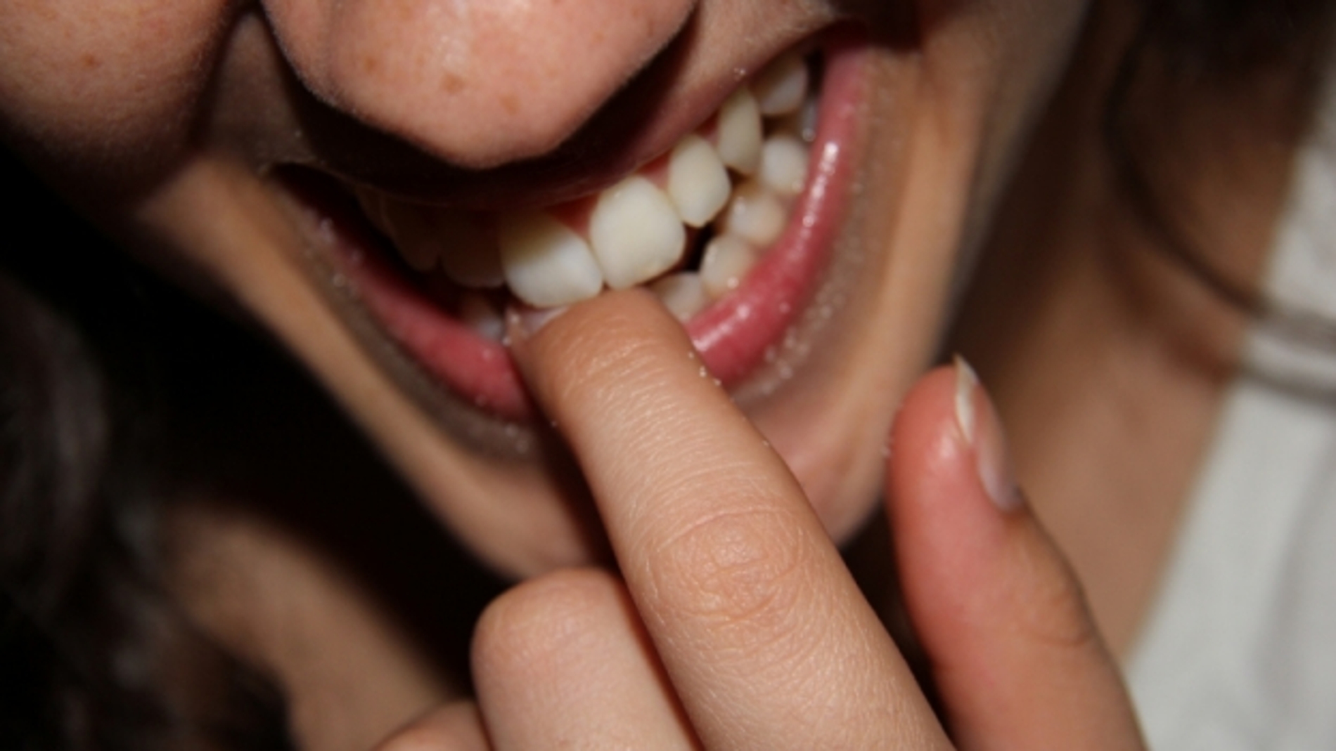 Cuidado con la sonrisa: en cada país la ven de forma diferente
