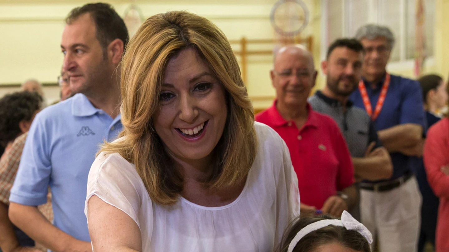 Susana Díaz en el momento de su votación Susana Díaz en el momento de su votación