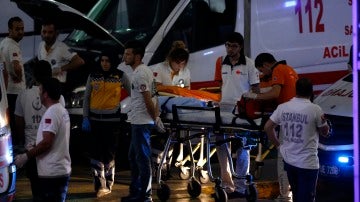 Heridos en el atentado en el Aeropuerto de Estambul