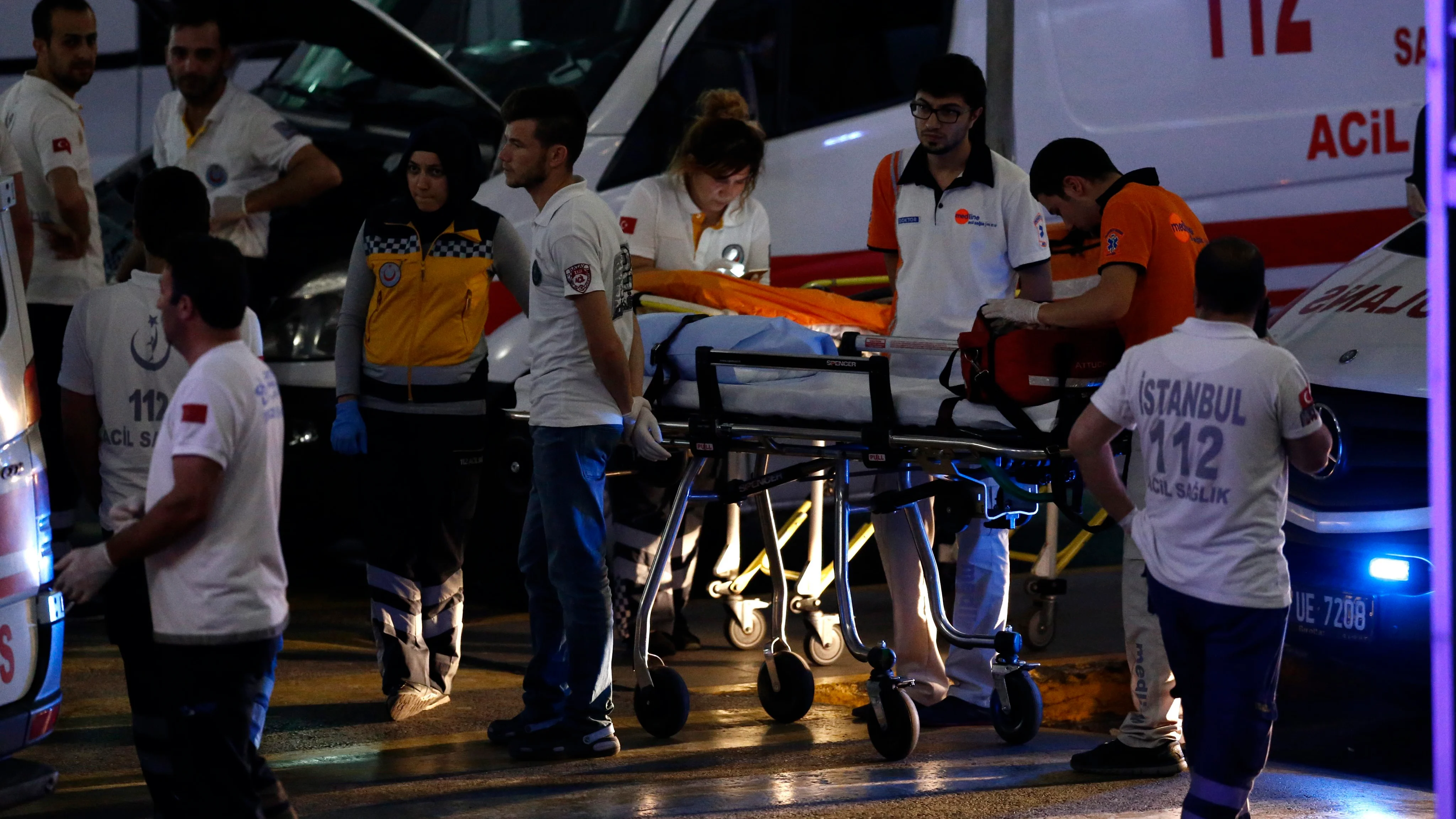 Heridos en el atentado en el Aeropuerto de Estambul