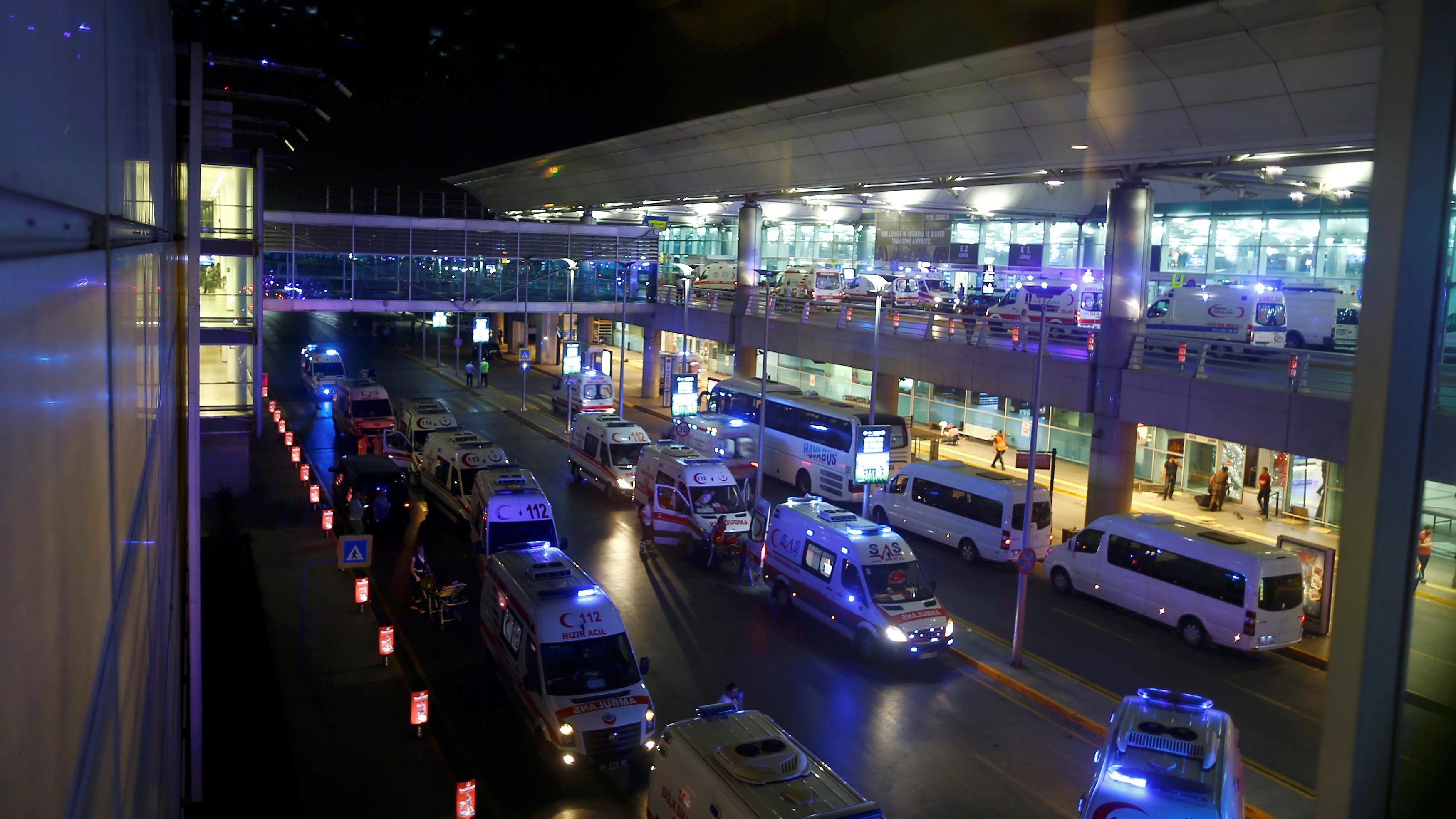 El aeropuerto de Estambul, tras el atentado