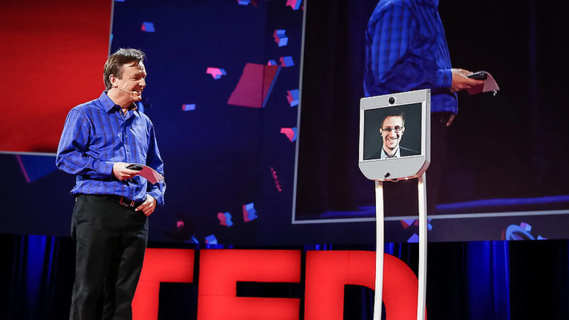 Snowden en una charla TED
