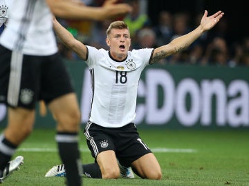 kROOS kROOS