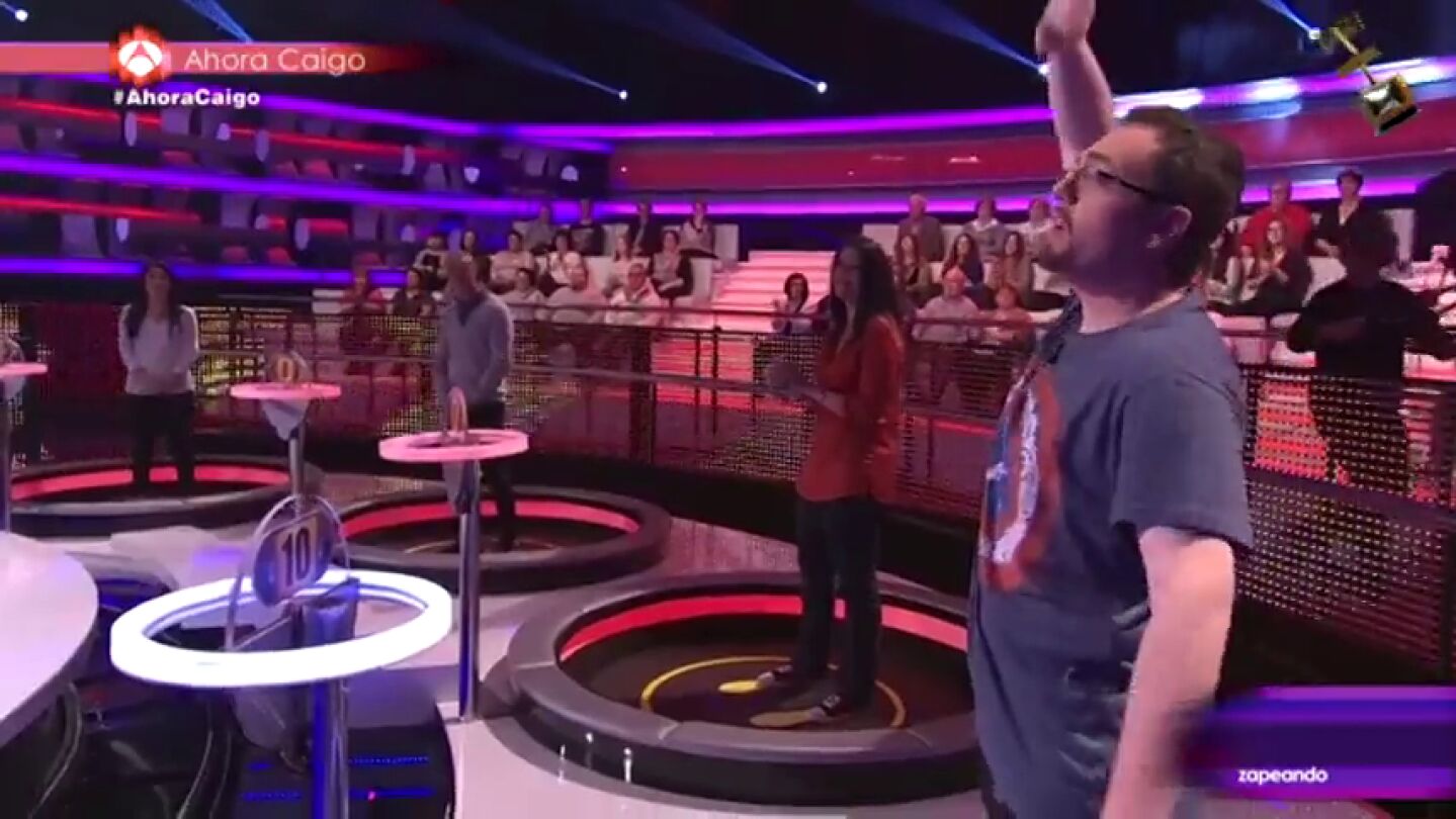 Frame 1.386805 de: Cristian, un concursante de pel&iacute;cula que invertir&aacute; el dinero del premio en ver a la 'Reina Elsa' y el Pato Donald