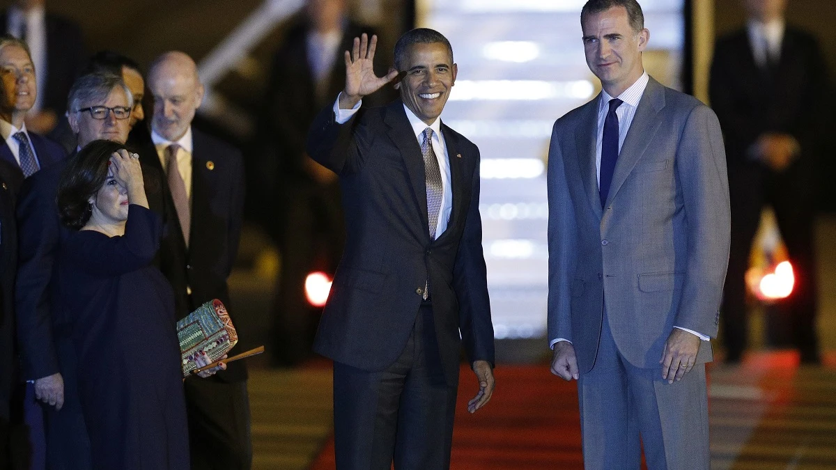 Obama llega a Torrejón de Ardoz en su primer viaje oficial a España 