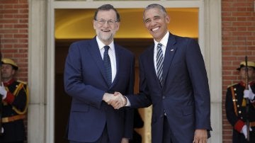 Rajoy recibe a Obama en la Moncloa
