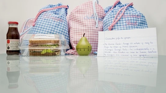 Cartel campaña 'Media Vida' Cartel campaña 'Media Vida'