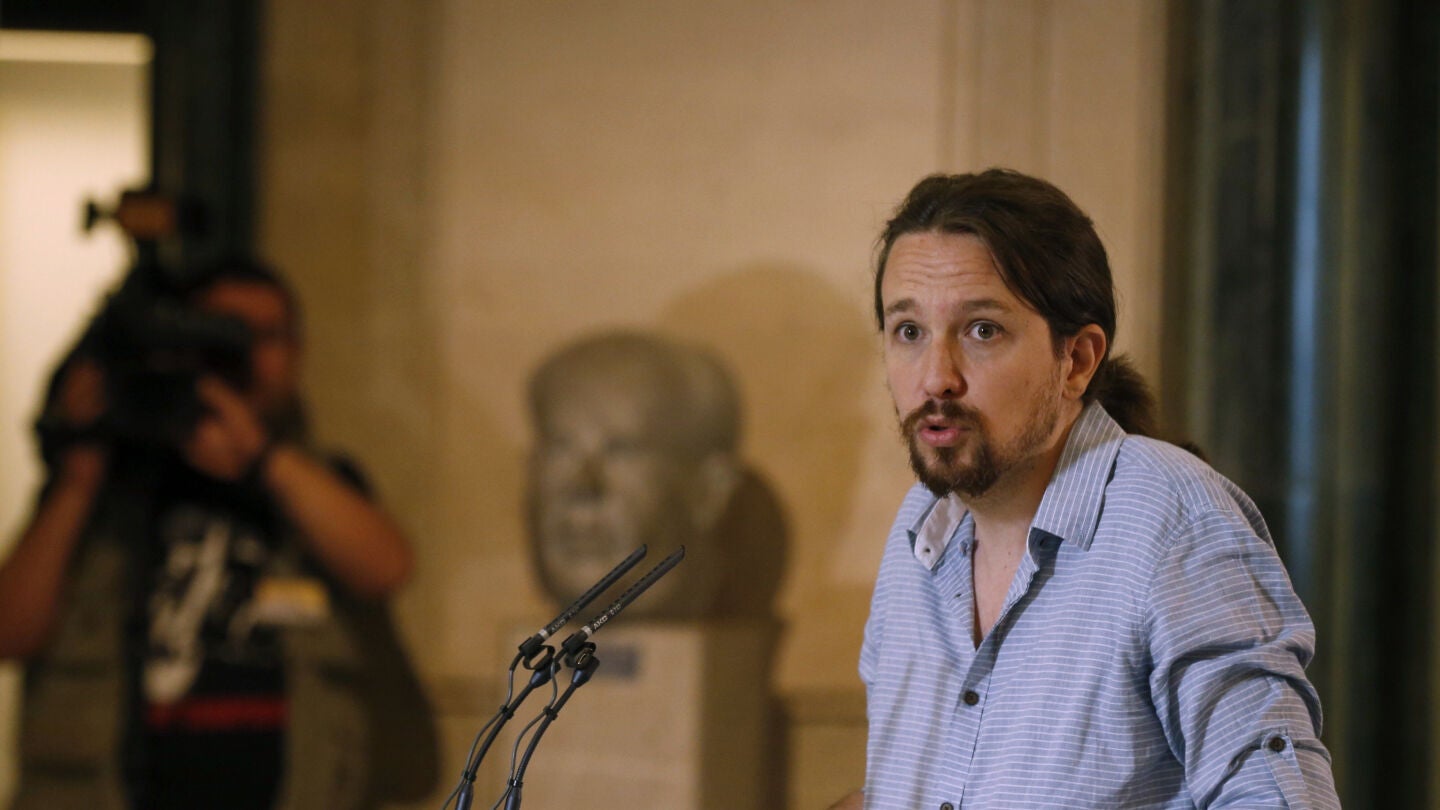 Podemos insiste en un Gobierno progresista con el PSOE pero advierte de que no tomar&aacute; la iniciativa