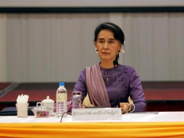 Aung San Suu Kyi, consejera de Estado de Birmania Aung San Suu Kyi, consejera de Estado de Birmania