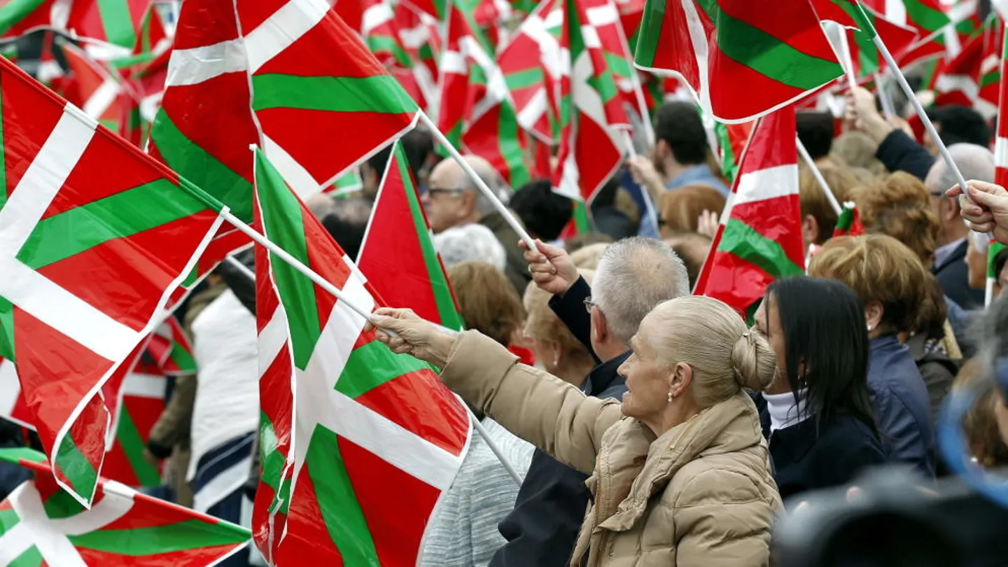 Manifestantes a favor de la independencia en el País Vasco Manifestantes a favor de la independencia en el País Vasco