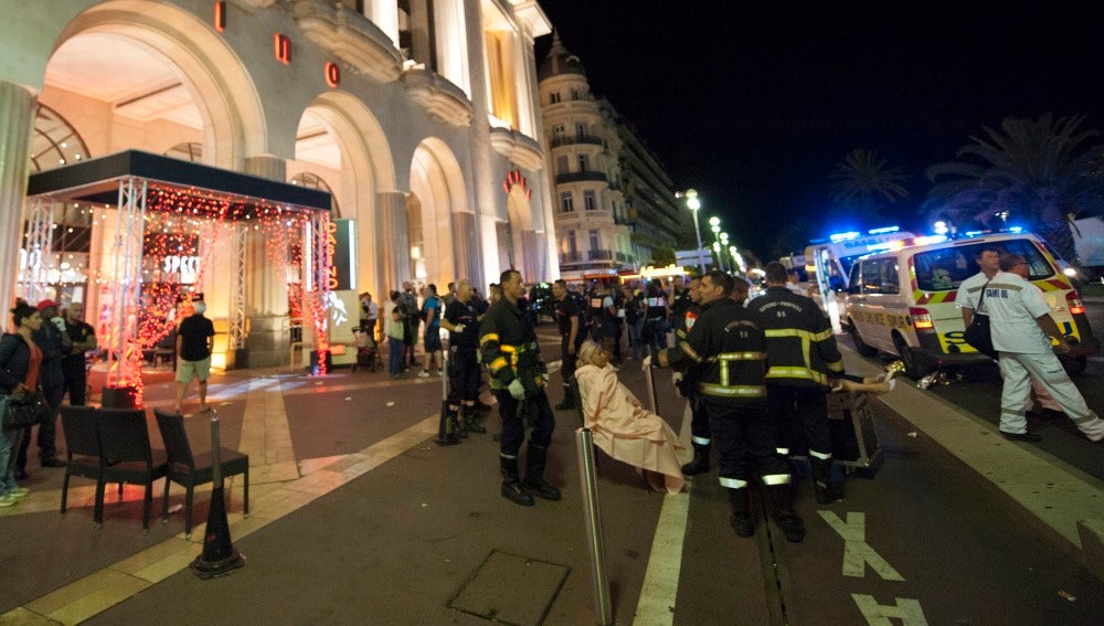 Una de las imágenes que ha dejado el atentado terrorista en Niza