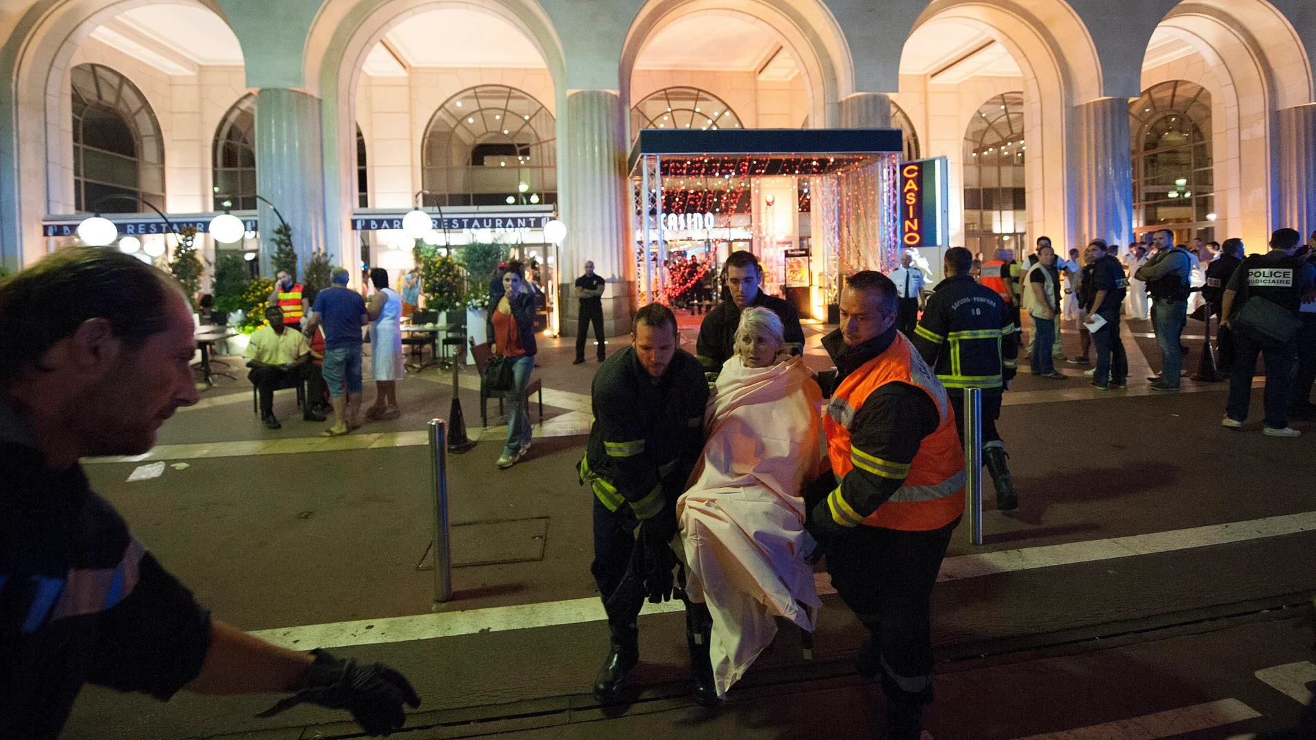 Imágenes del atentado terrorista en Niza