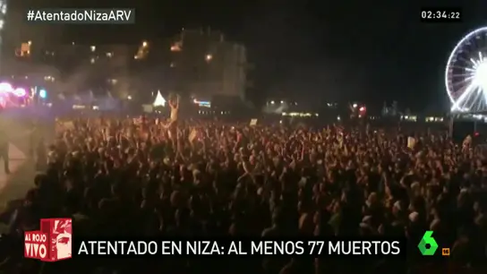 Cantan la Marsellesa en un festival tras los atentados en Niza Cantan la Marsellesa en un festival tras los atentados en Niza