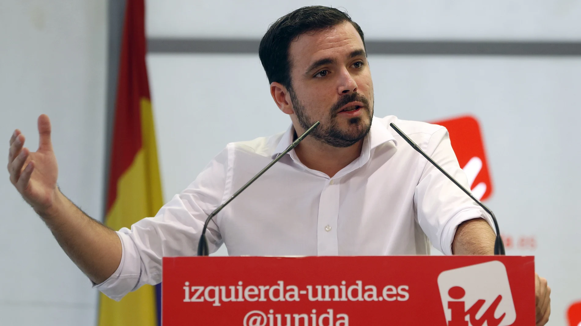 El líder de IU, Alberto Garzón, en una intervención de la Asamblea Político y Social de la formación