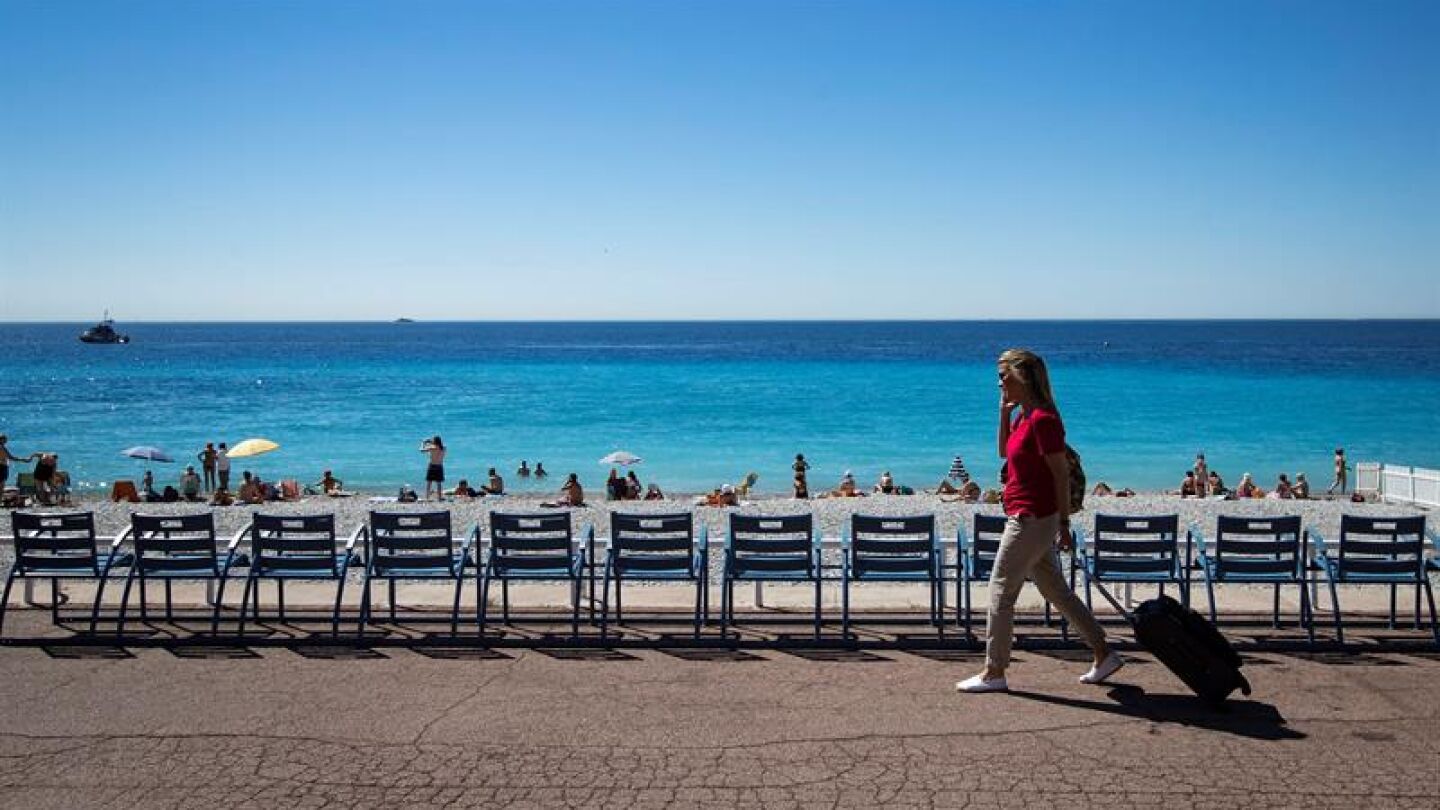 El Paseo Mar&iacute;timo de Niza tras el atentado