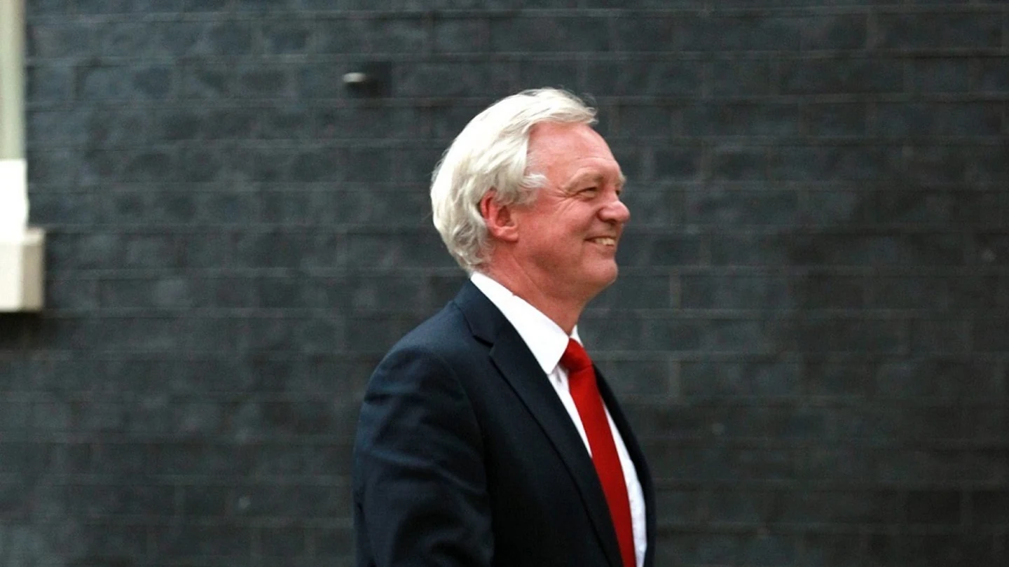 Londres estudia restringir la permanencia de ciudadanos comunitarios Londres estudia restringir la permanencia de ciudadanos comunitarios