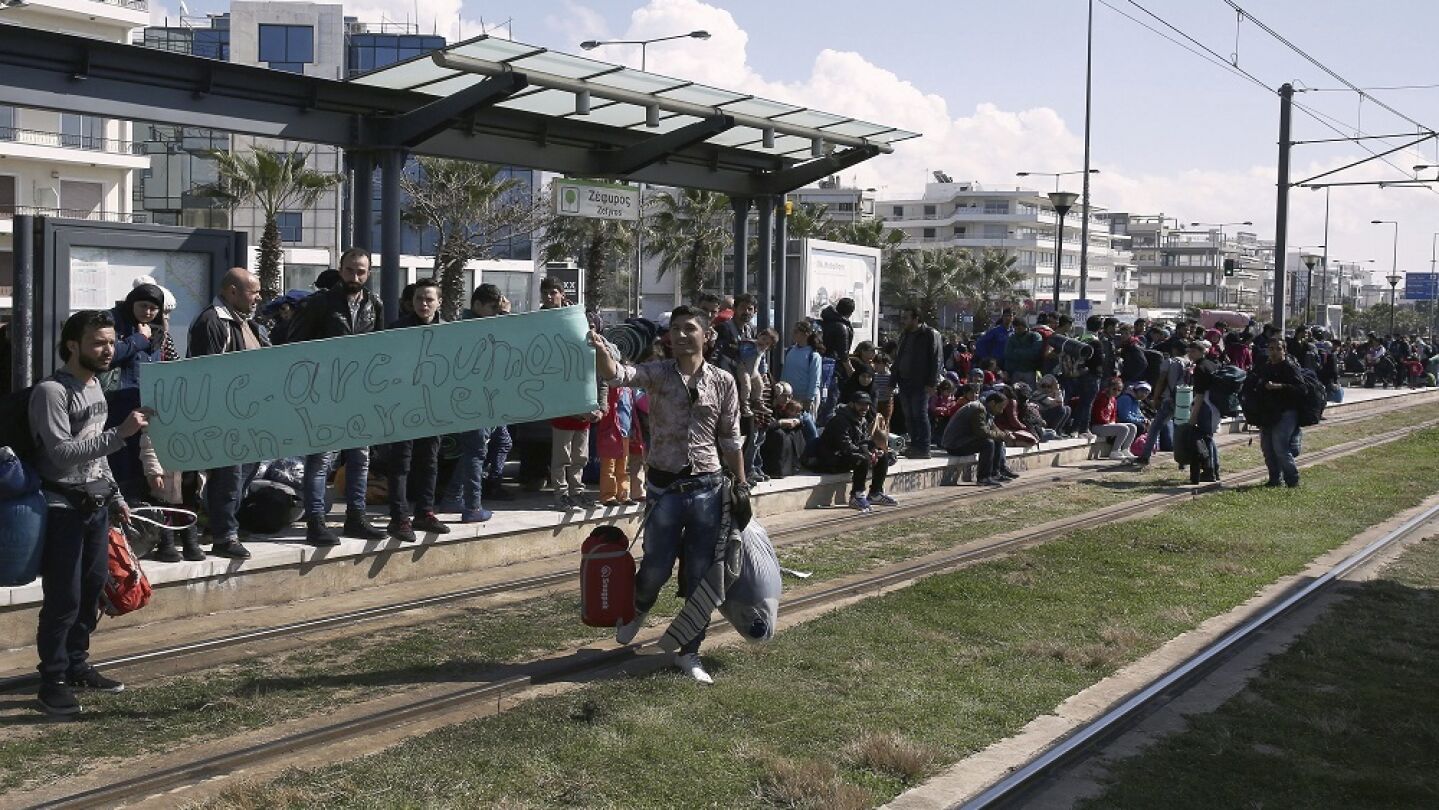 Unos 200 pol&iacute;ticos alemanes amenazados e insultados por defender a los refugiados