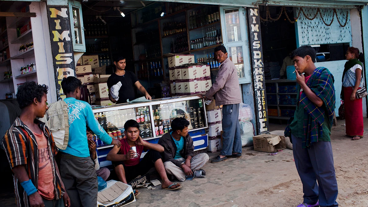 Una tienda local en la que se vende alcohol