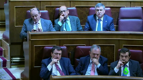 Frame 141.95892 de: votos anónimos Frame 141.95892 de: votos anónimos