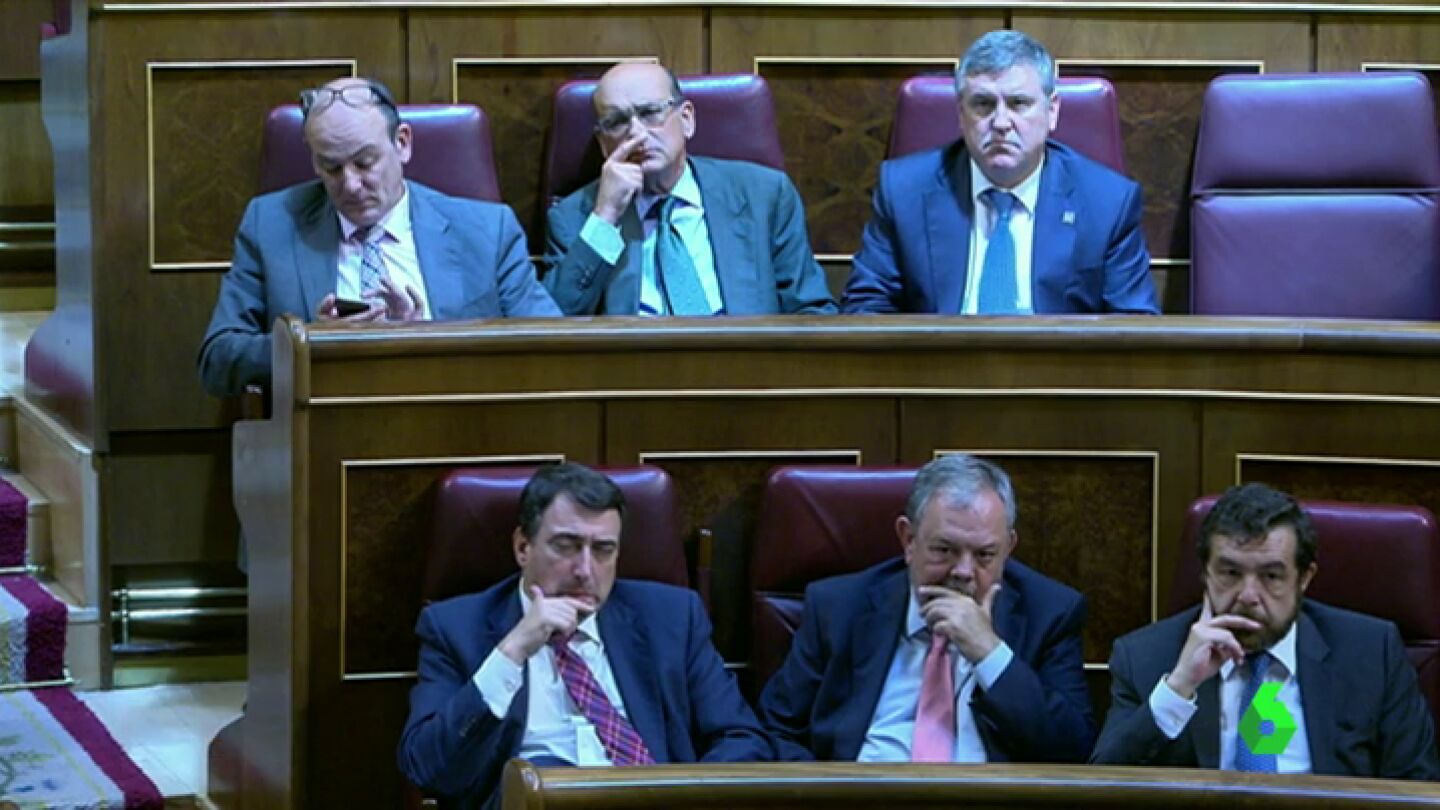 Frame 141.95892 de: votos an&Atilde;&sup3;nimos