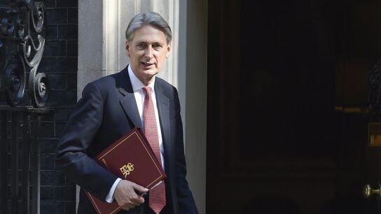 El ministro brit&aacute;nico de Econom&iacute;a Philip Hammond