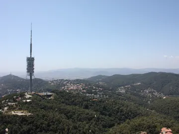 Torre de Collserola (Barcelona) Torre de Collserola (Barcelona)