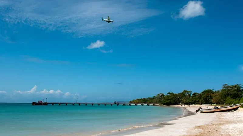 Vista de una playa del Océano Pacífico