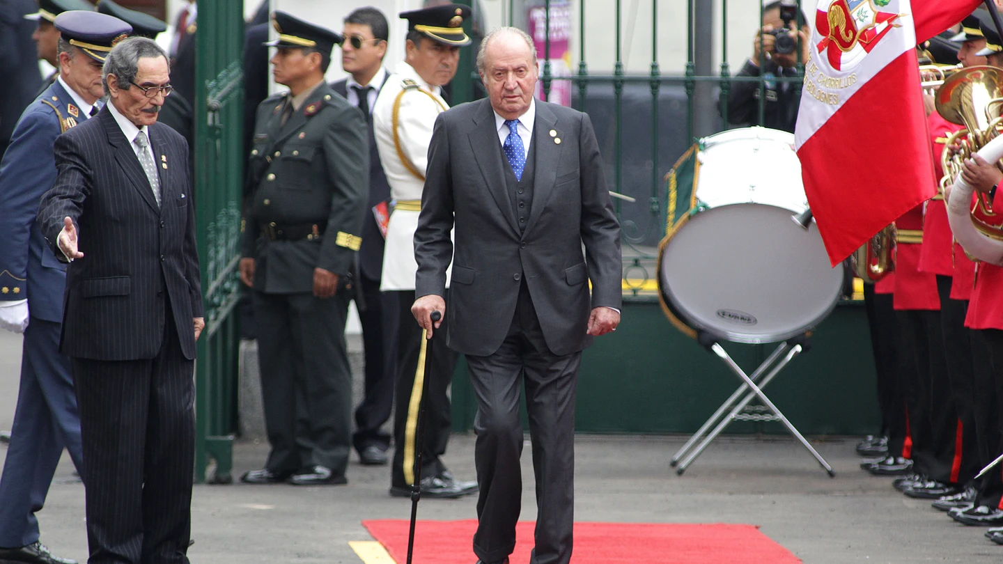 El rey emérito Juan Carlos asiste a la ceremonia de investidura del presidente peruano El rey emérito Juan Carlos asiste a la ceremonia de investidura del presidente peruano